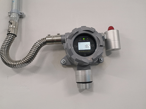 氣體檢測儀安裝現(xiàn)場圖