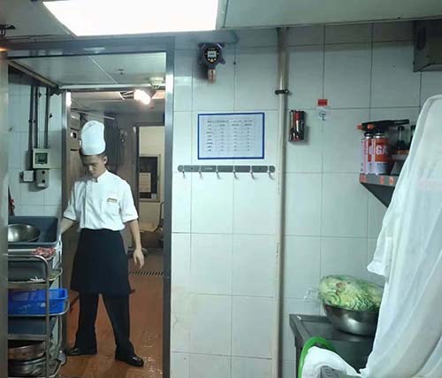 餐飲廚房燃?xì)庑孤z測(cè)儀安裝教程