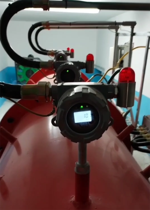 管道法蘭式氨基二甲烷檢測(cè)儀