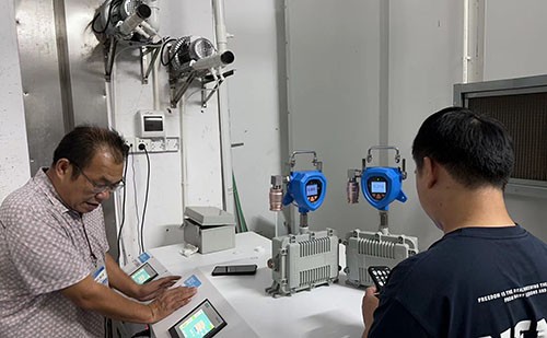 特殊定制型白電油檢測(cè)儀?