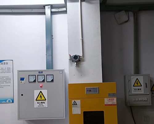 實(shí)驗(yàn)室氣瓶柜電石氣檢測儀應(yīng)用案例
