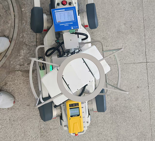 防爆機(jī)器人集成丁基酞酰甘醇酸丁酯檢測(cè)儀應(yīng)用